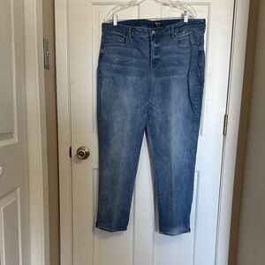 NYDJ Medium Blue Cropped Jeans